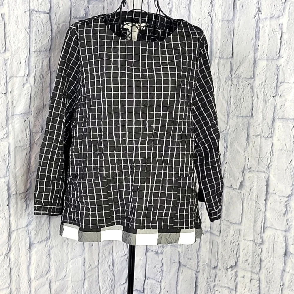 MOONLIGHT Black and White‎ Plaid and Crinkle Blouse Large